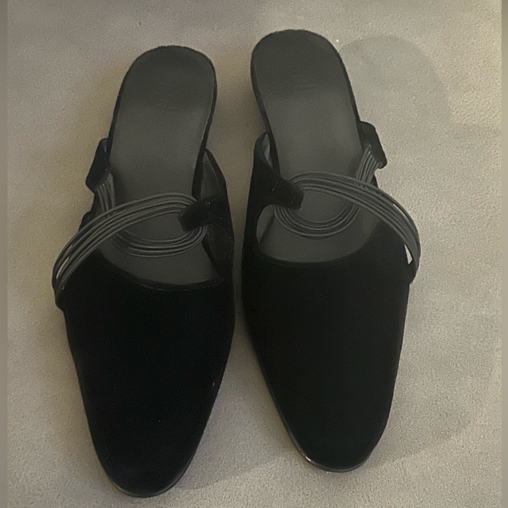 J.Jill velvet flat Mules Black made in Brazil 7.5m EUC S33